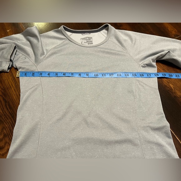 Patagonia Women’s Capilene Midweight Crew Baselayer Top Sz S Gray FTGX Polartec - Picture 11 of 14